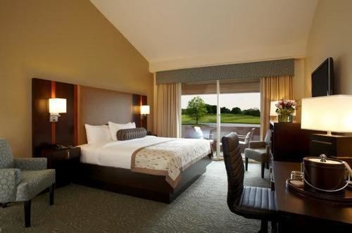 Chubb Hotel & Conference Center Lafayette Hill Экстерьер фото