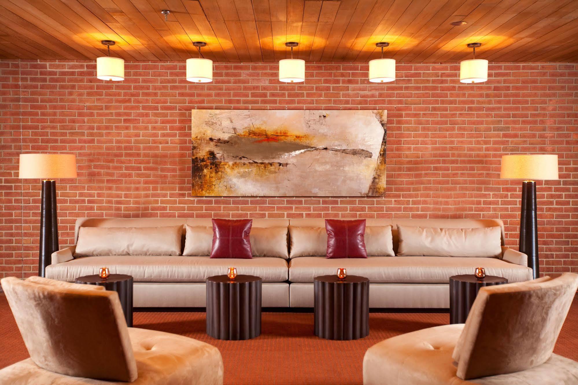 Chubb Hotel & Conference Center Lafayette Hill Экстерьер фото
