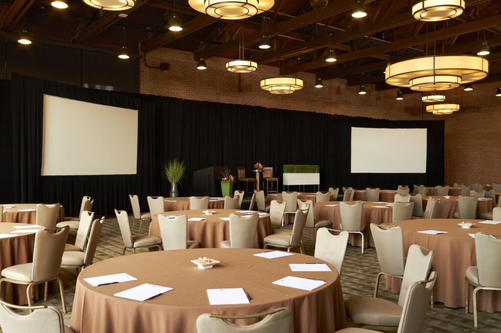 Chubb Hotel & Conference Center Lafayette Hill Экстерьер фото